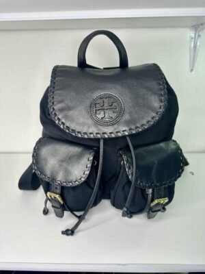 Mochila de piel con tela