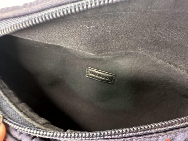 IMG_2651-1.jpg Cangurera Balenciaga