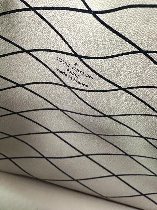 Bolsa trunk cruzada monograma